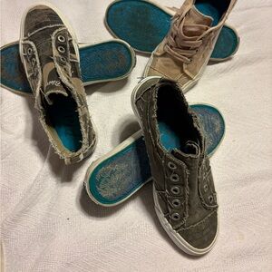 Casual Distressed Canvas Sneakers